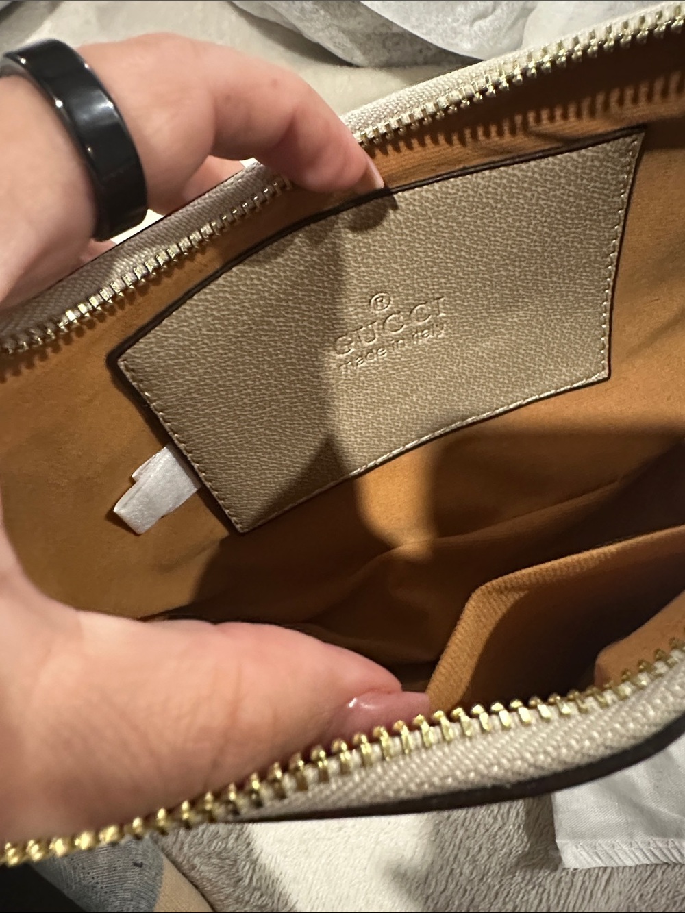 Gucci Beige GG Canvas Shoulder Bag with Green and Red Web Strap🪞 - Picture 3 of 9